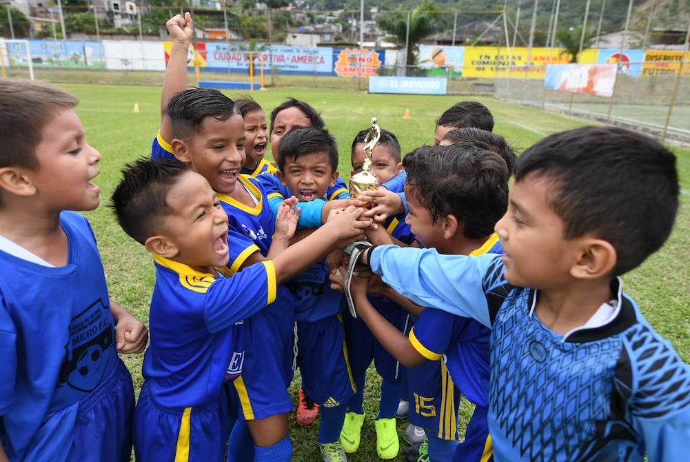 El Interbarrial de Diario EL UNIVERSO arrancará con récord de inscripciones y tres nuevas categorías | Fútbol | Deportes