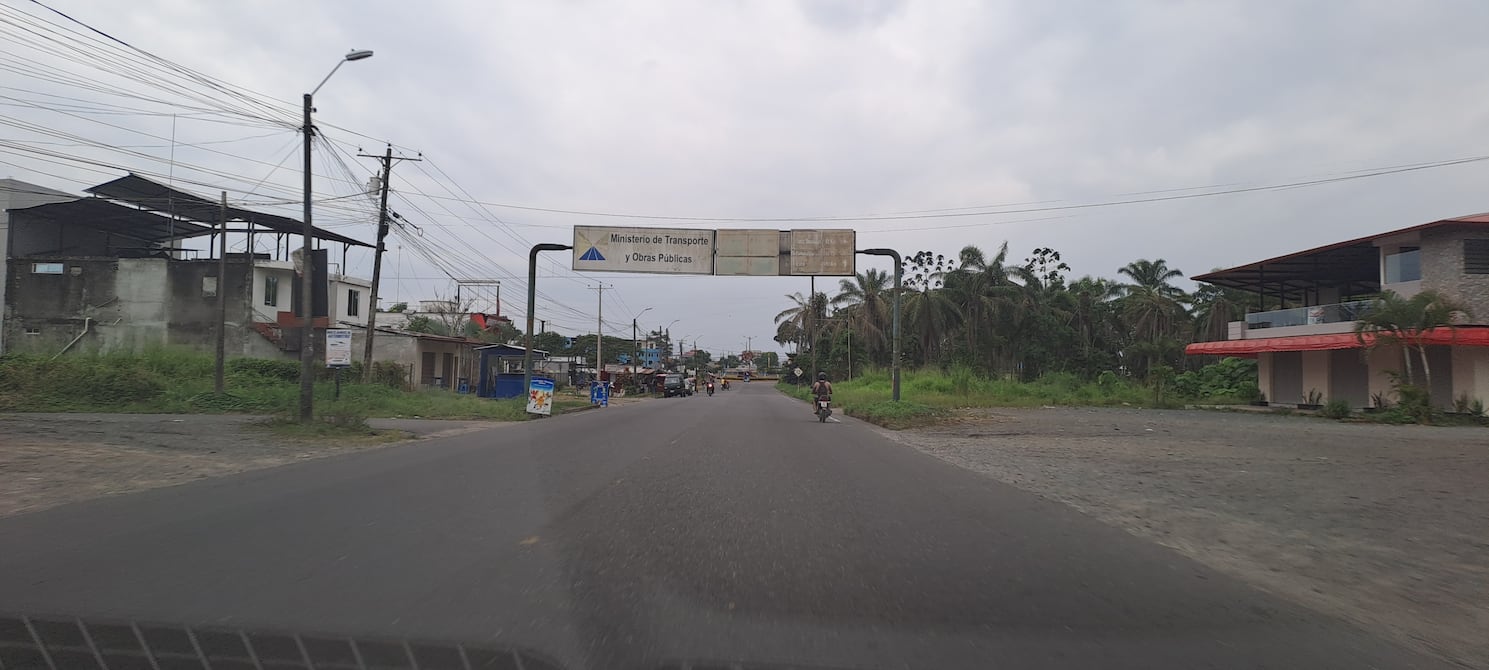 Hallan cadáver dentro de un saco de yute en una carretera de La Concordia | Seguridad | Noticias