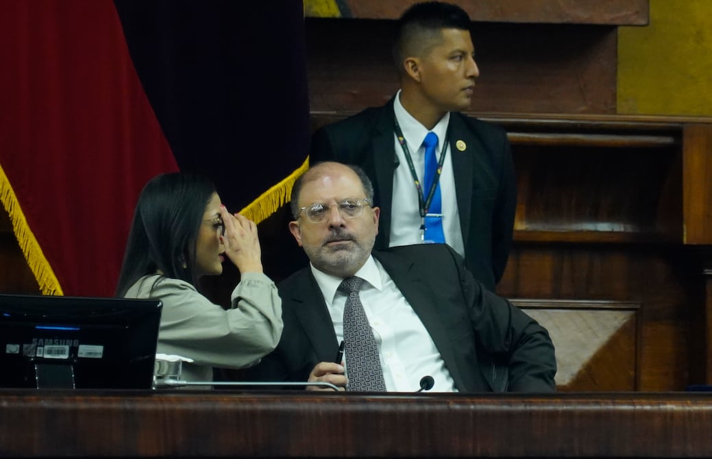 Henry Kronfle dice que quieren trasladar a la Asamblea el conflicto entre el presidente Daniel Noboa y la vicepresidenta Verónica Abad | Política | Noticias