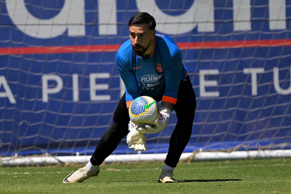 Hernán Galíndez, arquero de Ecuador, y la caída ante Brasil en la eliminatoria sudamericana al Mundial 2026: Fuimos superiores, estoy con bronca | Fútbol | Deportes