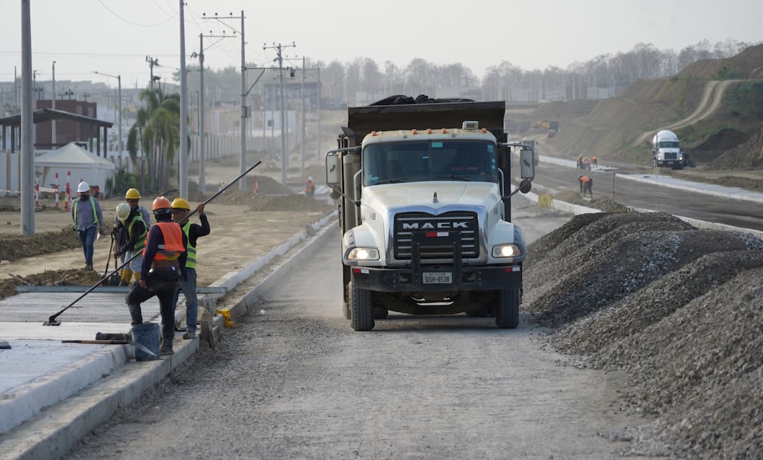 Municipio de Guayaquil indica que ha invertido 24 millones en obras de la vía a la costa | Comunidad | Guayaquil