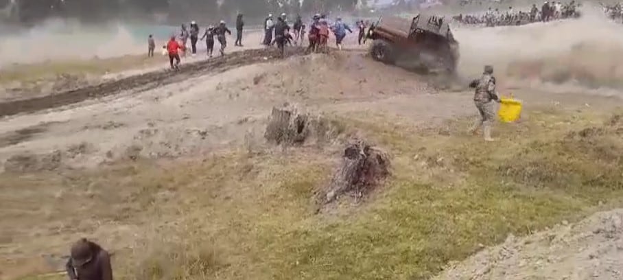 Una mujer muere arrollada durante competencia de 4×4 en Otavalo | Ecuador | Noticias