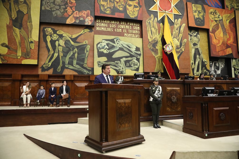 Asamblea posesionó al nuevo superintendente de Compañías, Valores y Seguros | Política | Noticias