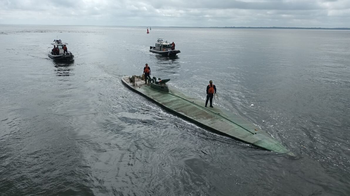 Autoridades colombianas detienen a cinco panameños que transportaban 142 kilos de cocaína en una embarcación | Internacional | Noticias