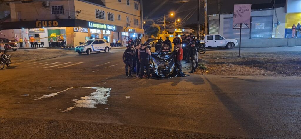 Dos presuntos delincuentes fueron abatidos por la Policía en Manta tras una persecución | Seguridad | Noticias