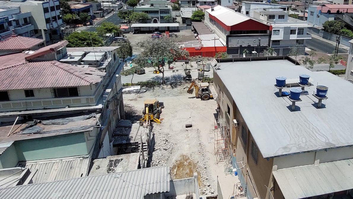 Edificio Fantasía quedó en la memoria y en las fotos de los vecinos del centro de Guayaquil: su demolición supera el 95 % y la zona se alista para la reapertura comercial | Comunidad | Guayaquil