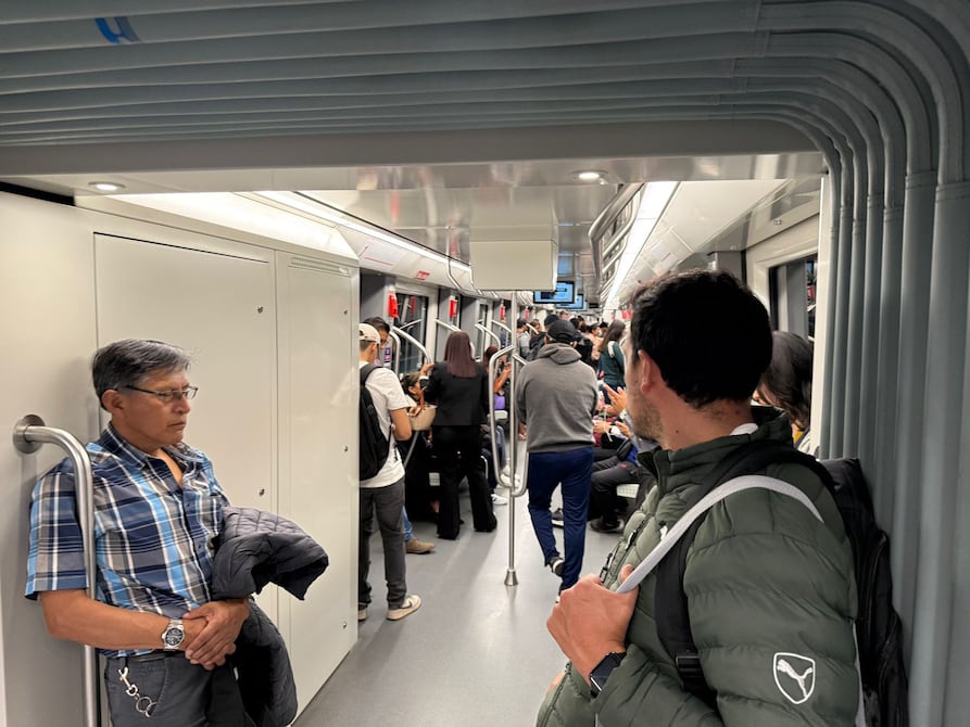 ‘No son capaces de informar, no nos dan una solución rápida’, incidencias técnicas detuvieron operación del Metro de Quito este lunes, 21 de octubre | Ecuador | Noticias