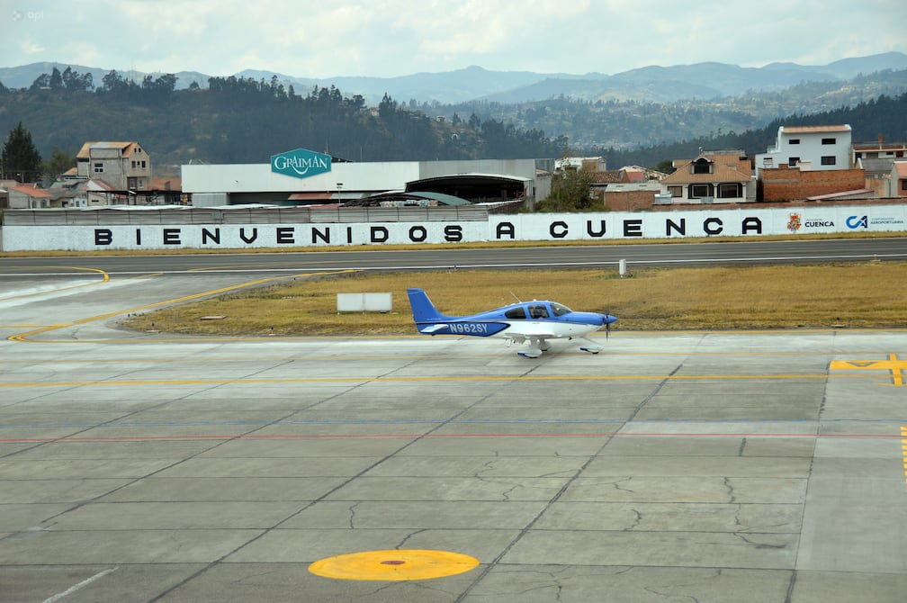 Aeropuerto de Cuenca suspenderá temporalmente sus operaciones por mantenimiento de pista | Ecuador | Noticias