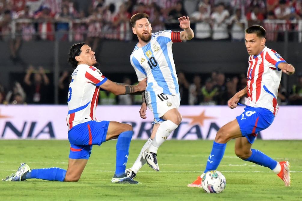 Gustavo Alfaro ‘no le tuvo respeto’ al campeón de Mundo Argentina ni a Lionel Messi: Paraguay ganó 2-1 en Asunción por la fecha 11 de las eliminatorias sudamericanas | Fútbol | Deportes