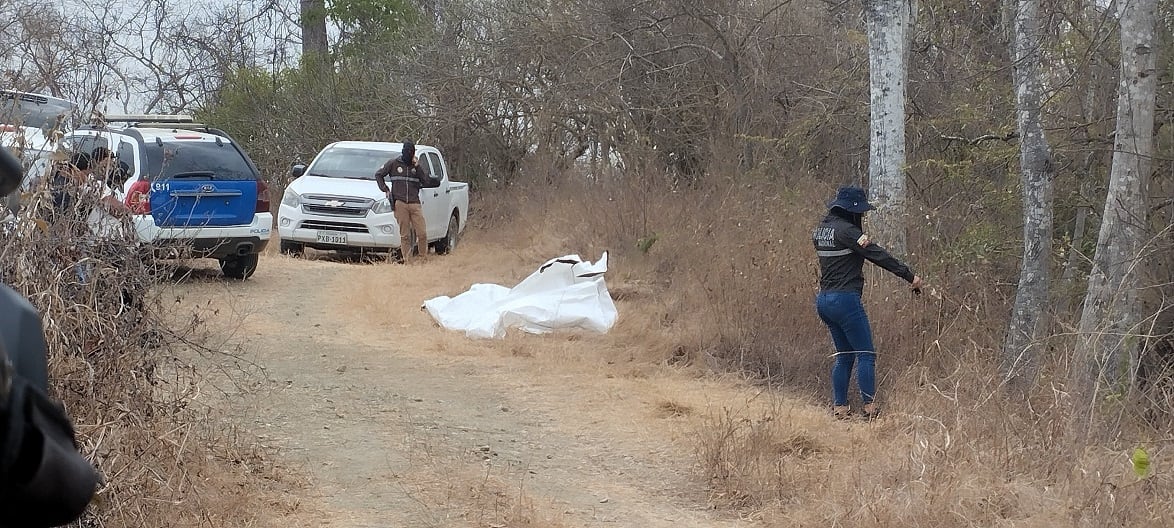 Hallaron varias osamentas en el noroeste de Guayaquil, en sector del ‘canal de la muerte’ | Seguridad | Noticias