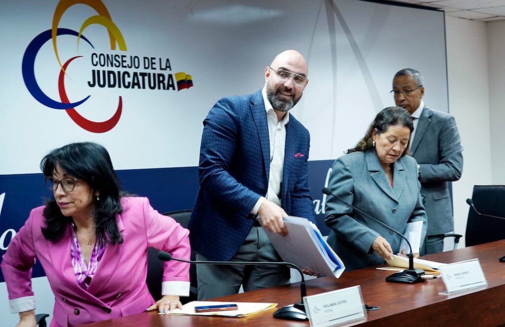 Aprobado el reglamento que regirá la elección de cinco nuevos vocales del Consejo de la Judicatura | Política | Noticias