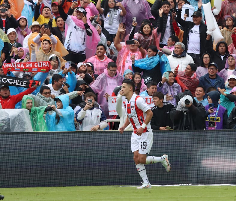 Desde Liga de Quito dan por hecho la salida de Álex Arce: ‘Tenemos la misión de reemplazarlo de la mejor manera’ | Campeonato Nacional | Deportes