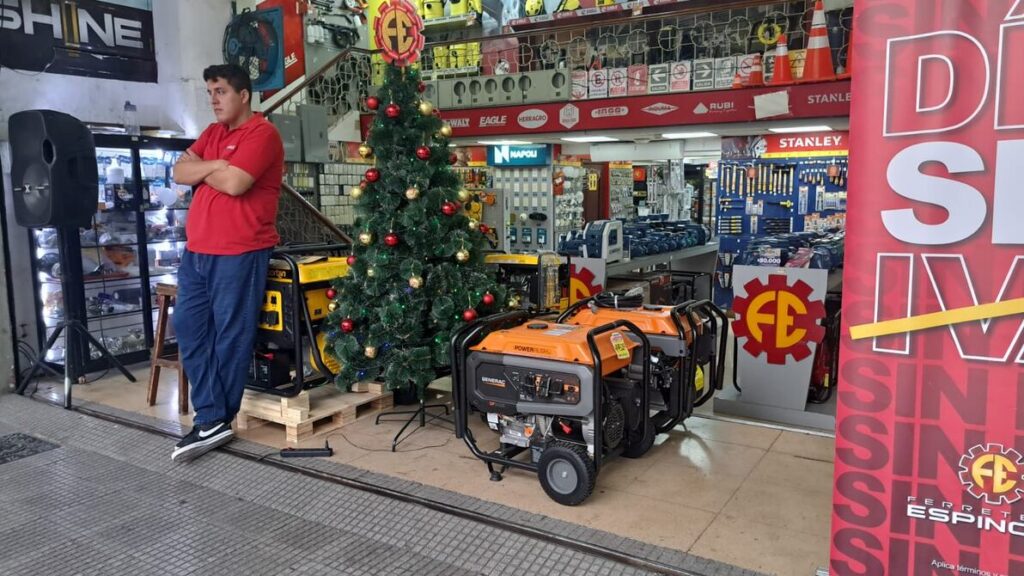 Generadores eléctricos pasaron de la escasez a la sobreoferta y poco interés en almacenes que los venden | Economía | Noticias