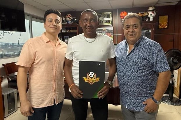 ¡Solo fue un sueño para Emelec! Juan Carlos ‘Pechón’ León seguirá como técnico de Libertad FC de Loja | Campeonato Nacional | Deportes