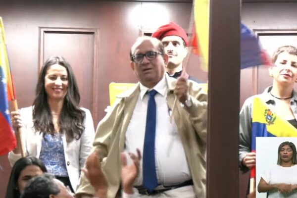 Eduardo Franco Loor estuvo como invitado de honor en sesión de la Asamblea Nacional de Venezuela | Política | Noticias