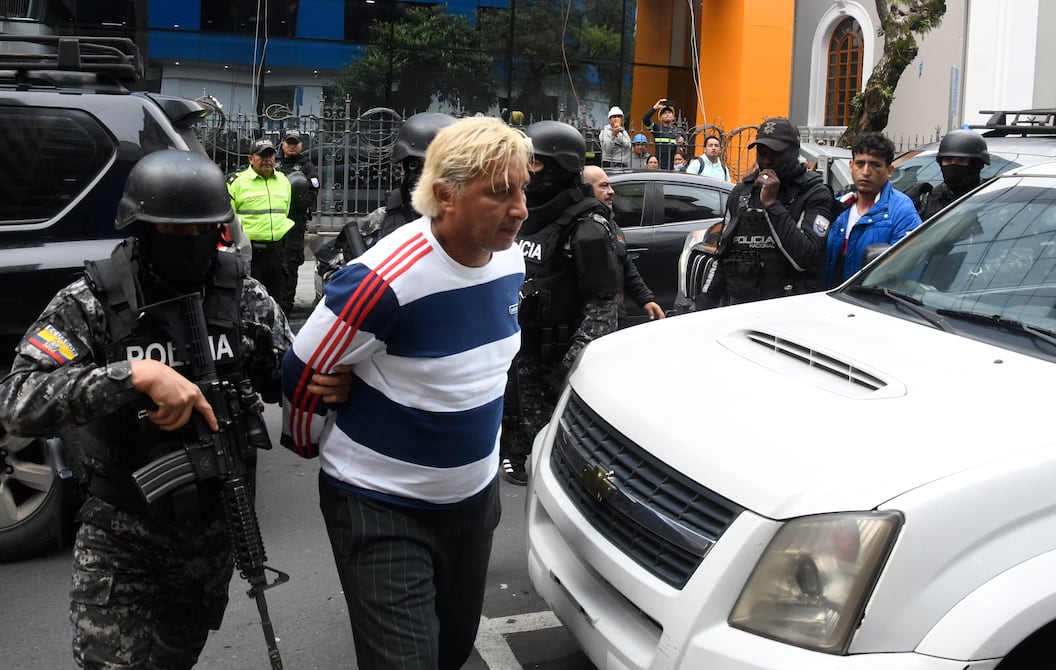 Fiscal es suspendido por presunto manejo irregular de información en caso de Colón Pico | Ecuador | Noticias