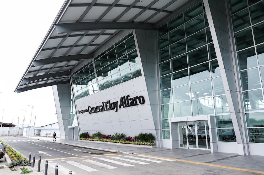 MTOP entrega el aeropuerto de Manta a la Dirección de Aviación Civil | Ecuador | Noticias