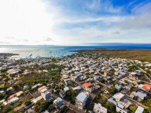 Parque Nacional Galápagos restringe el ingreso en dos playas de San Cristobal por altos niveles de contaminación | Ecuador | Noticias