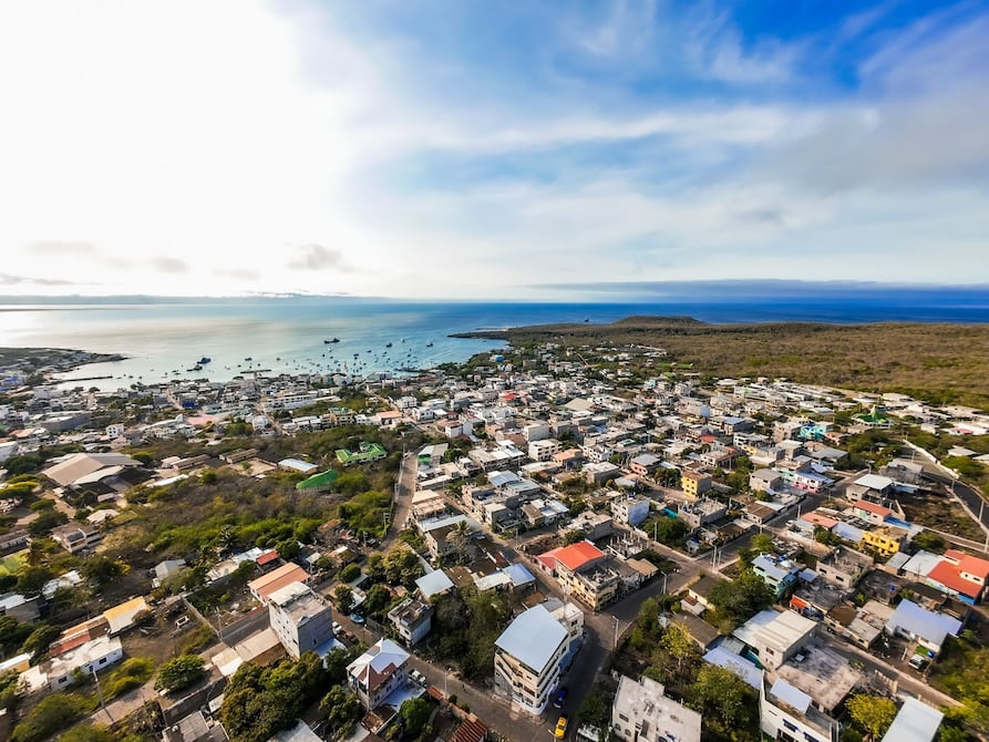 Parque Nacional Galápagos restringe el ingreso en dos playas de San Cristobal por altos niveles de contaminación | Ecuador | Noticias