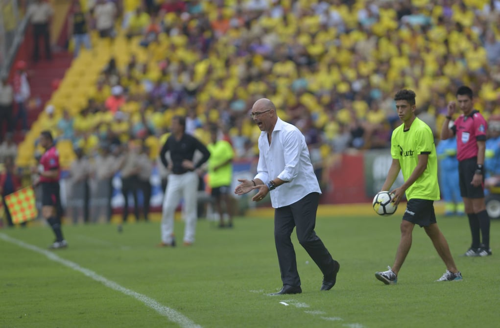 ‘Yo no hubiese jugado’: Alfredo Arias, ex DT de Emelec, rechaza jugar el Clásico del Astillero en la Explosión Azul y Noche Amarilla | Campeonato Nacional | Deportes